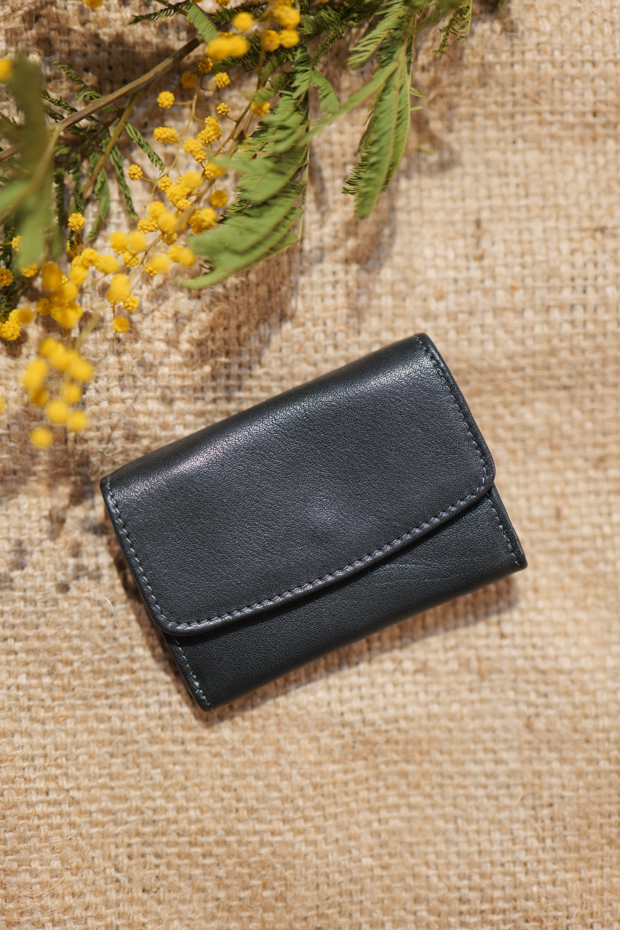 porte monnaie en cuir compact dos à dos noir