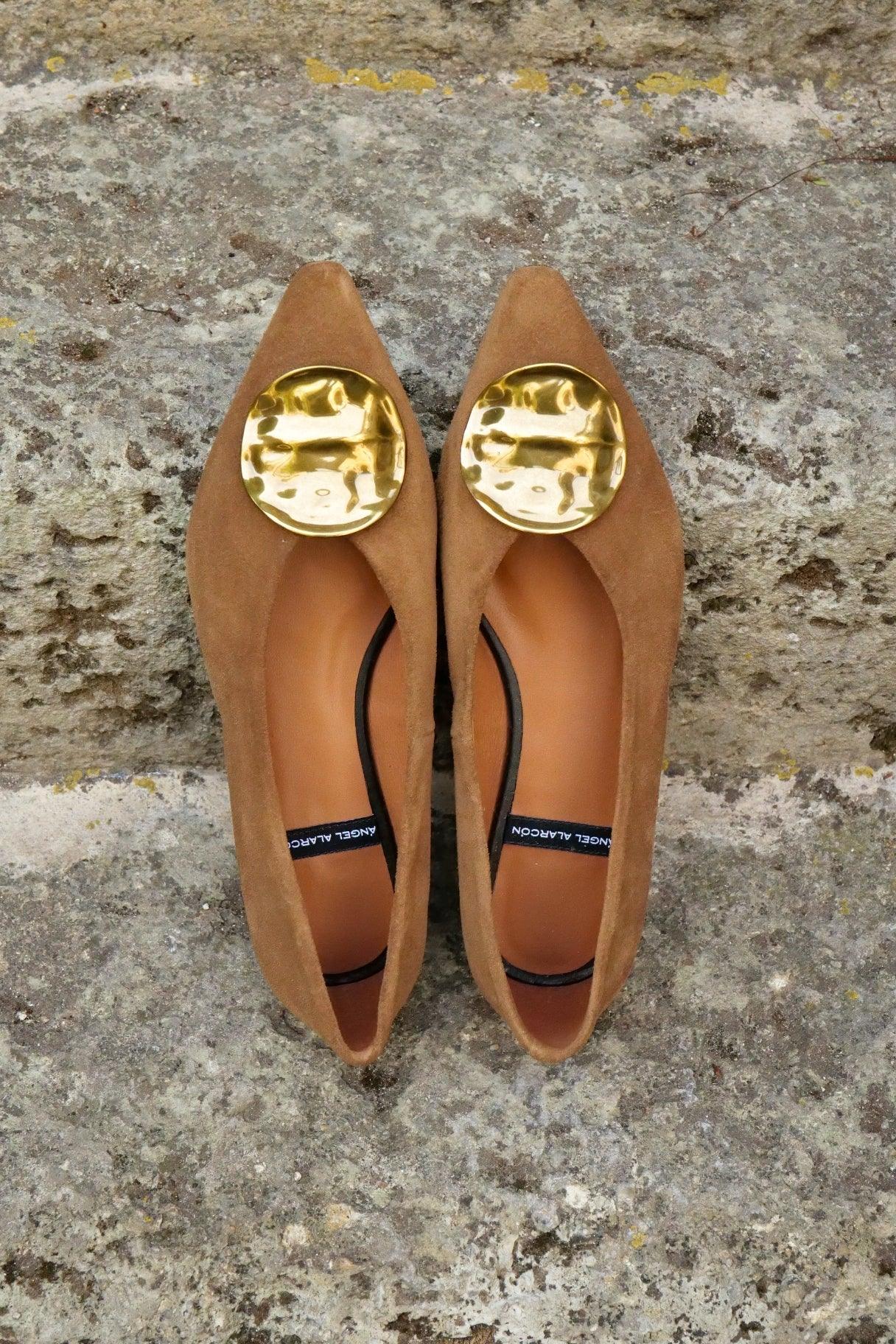 Ballerines Taya en cuir suédé camel Ángel Alarcón