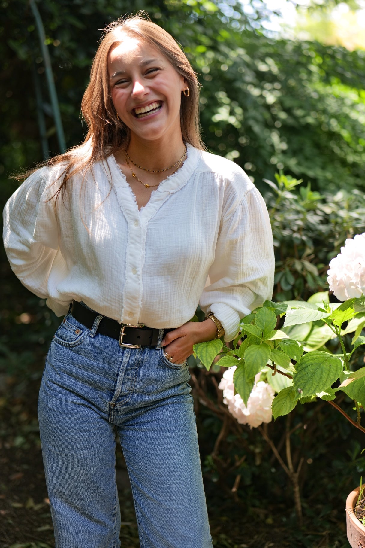 Ceinture artisanale pour femme en cuir pleine fleur noire avec boucle argentée - Nappa maroquinerie