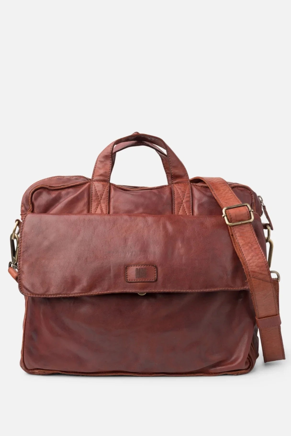 Porte-documents homme BIBA Alex ALE2L en cuir marron, vue de face avec rabat