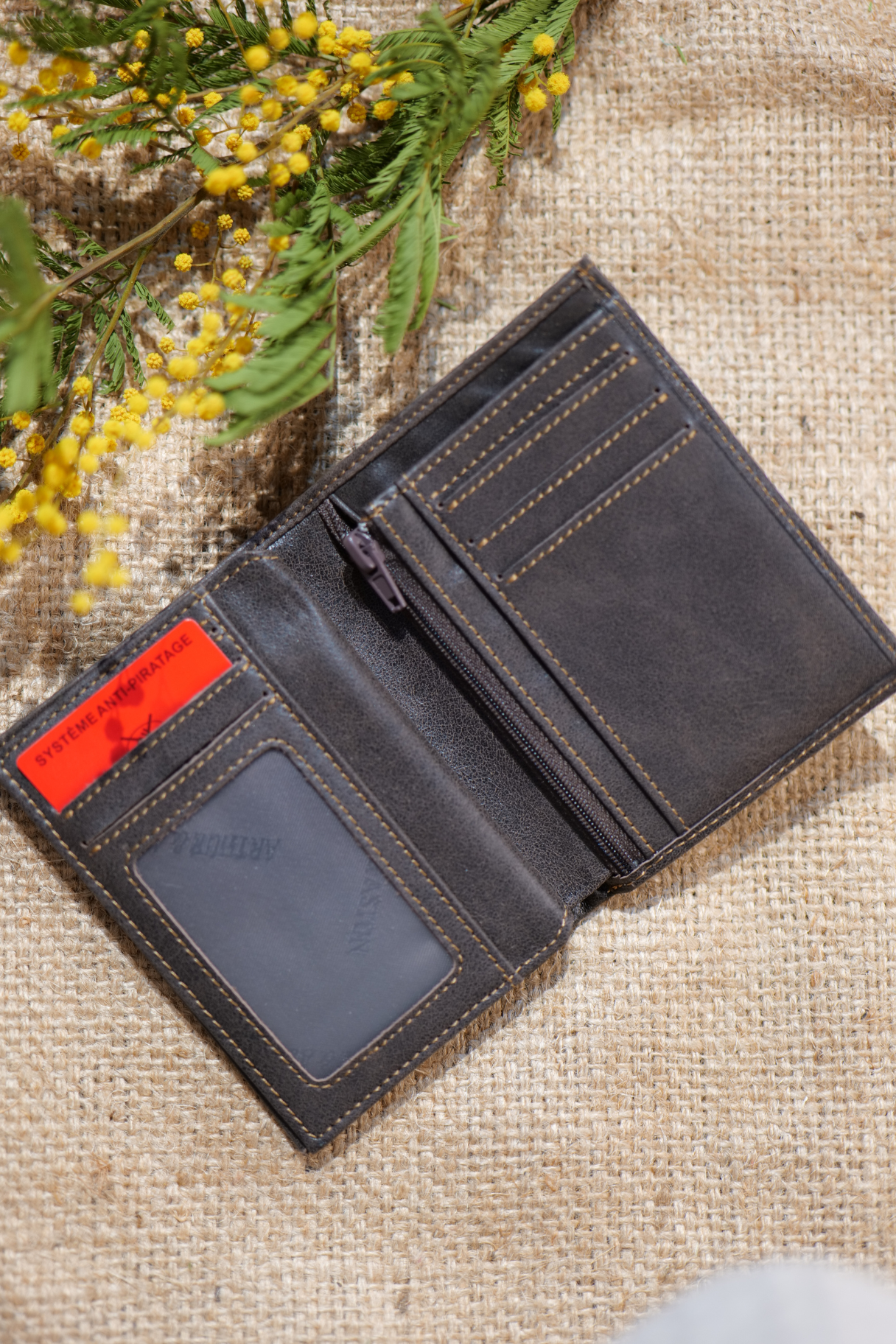 Portefeuille en cuir compact pour homme - Arthur & Aston - Diego