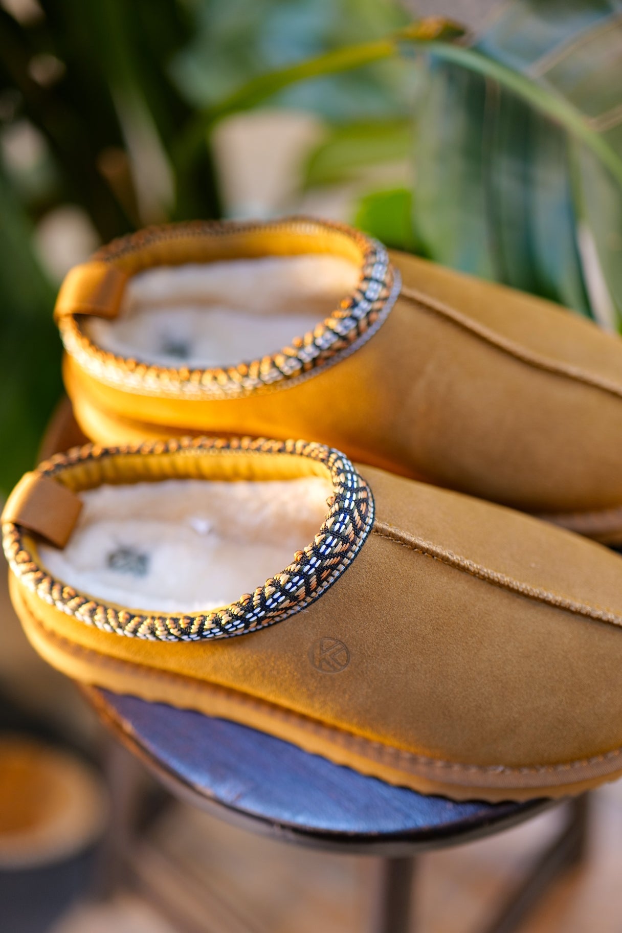 Sabots en cuir suédé Kelara camel - Nappa maroquinerie