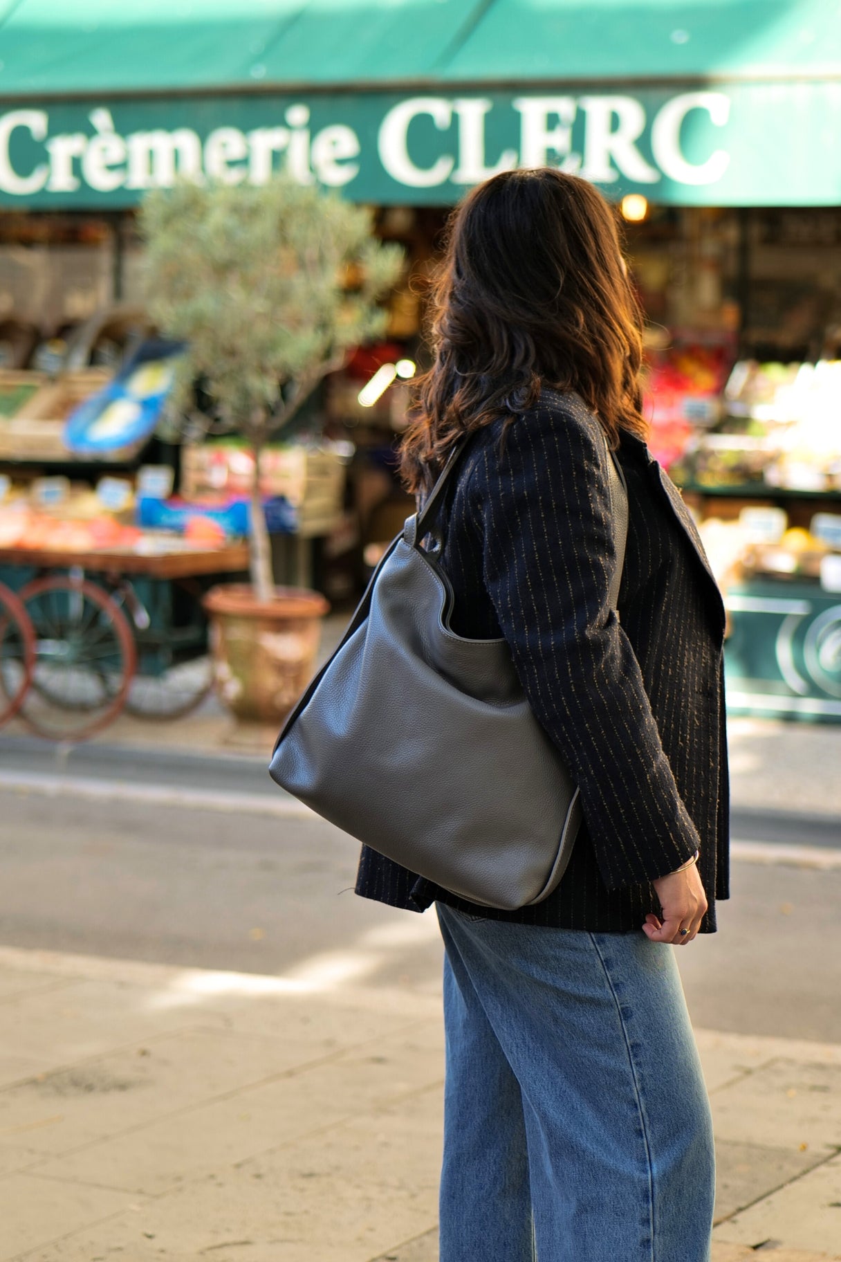 Sac à main en cuir convertible en sac à dos de couleur gris - Nappa Maroquinerie