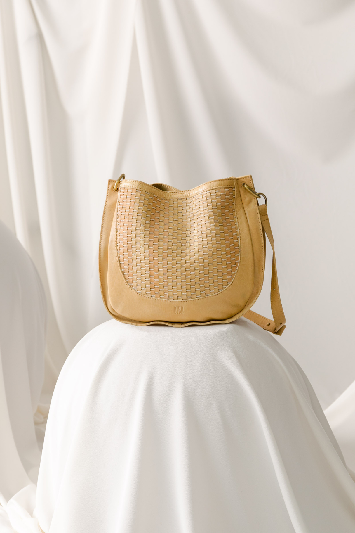 Sac bandoulière en cuir tressé BIBA Gibbon GIB2L