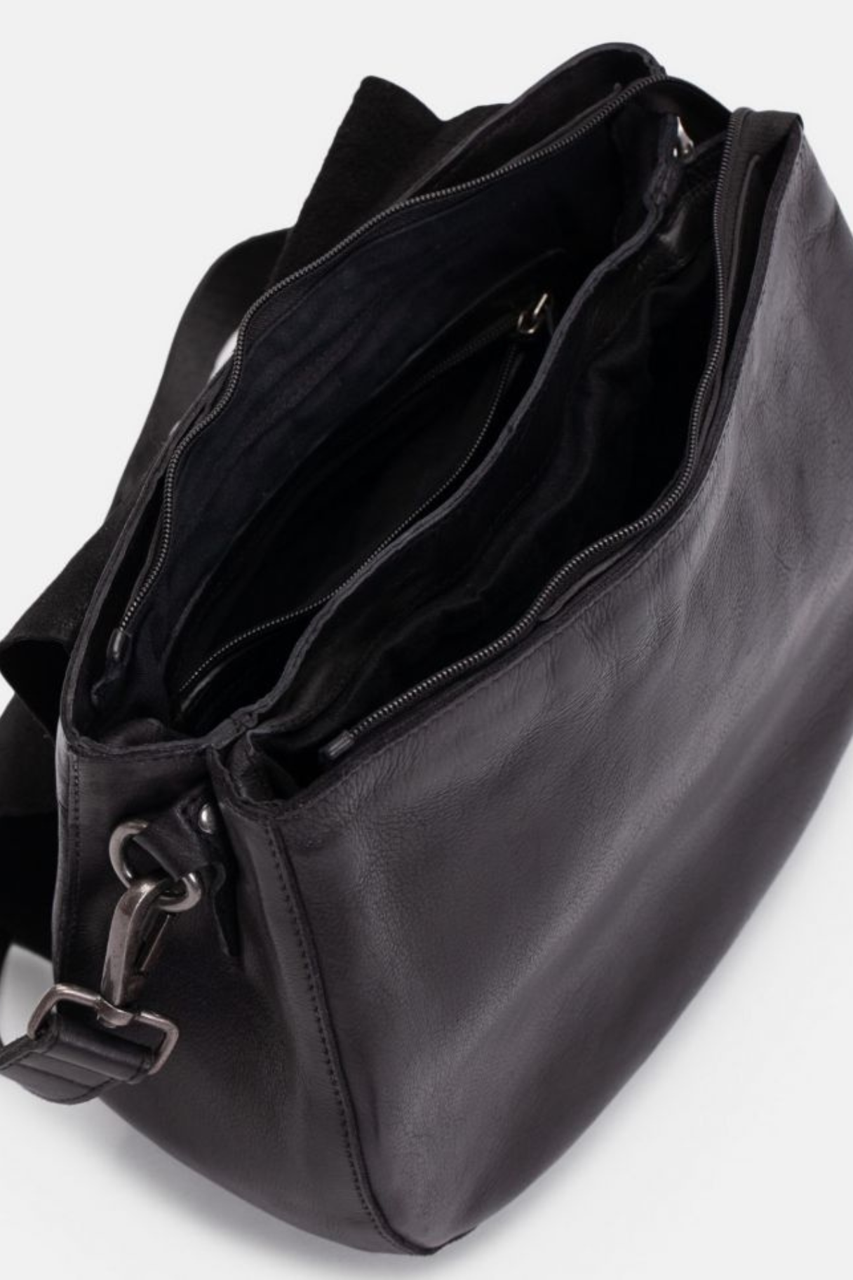 intérieur du sac Biba Hancock avec poches et compartiments