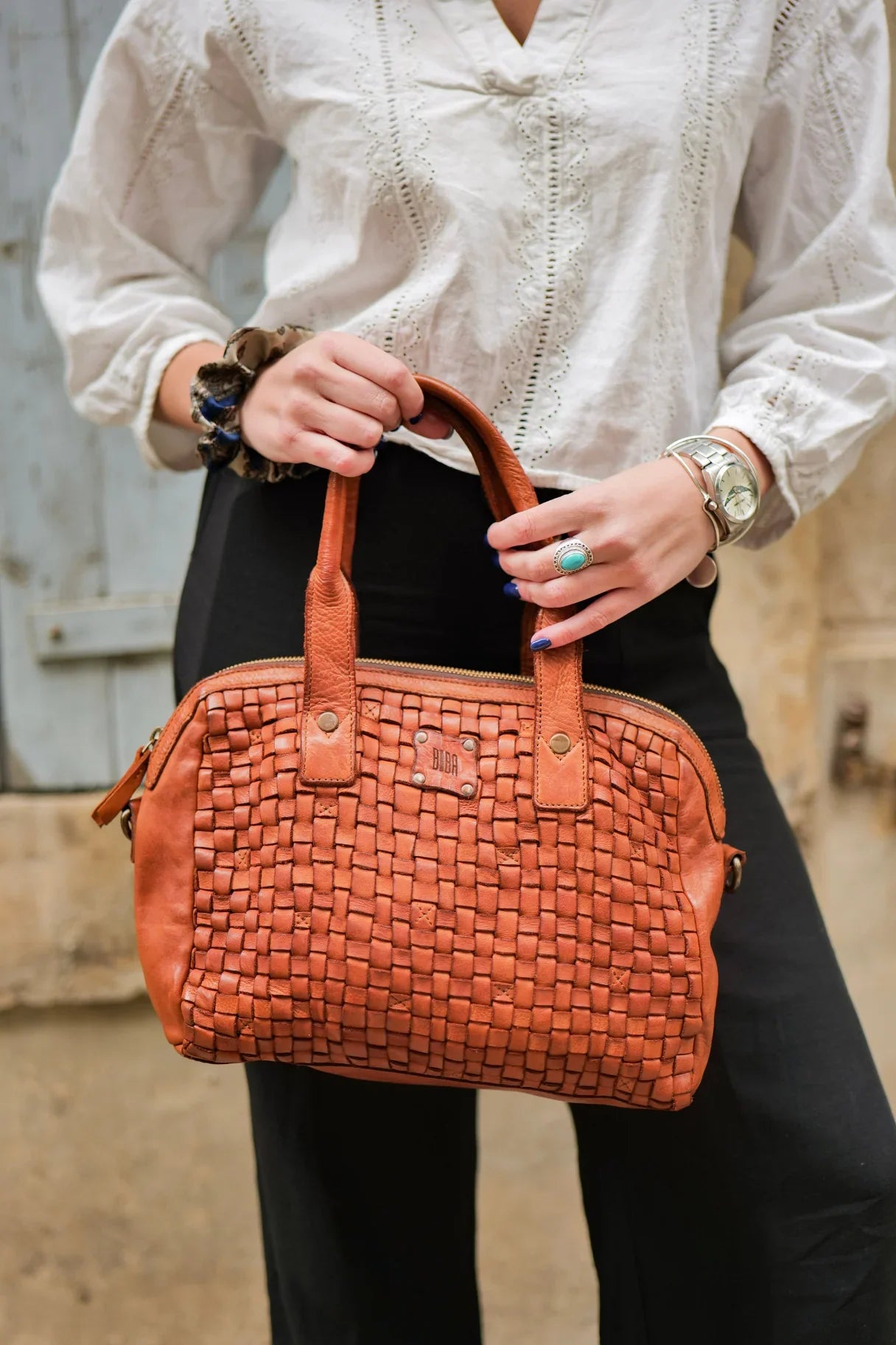 Détail du tressage artisanal du sac Kansas KA1