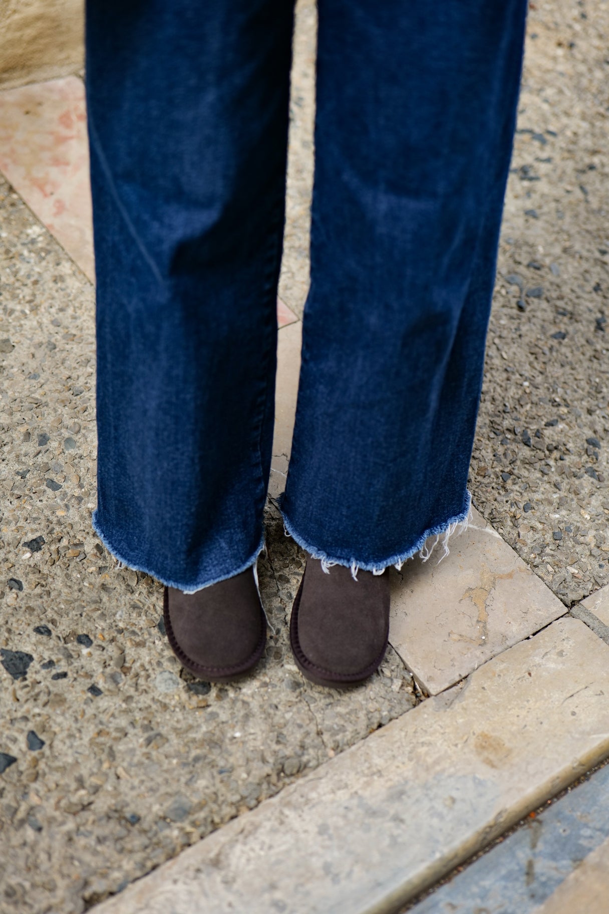 Bottines en cuir suédé marron foncé Kelara - Confort et style pour l'hiver