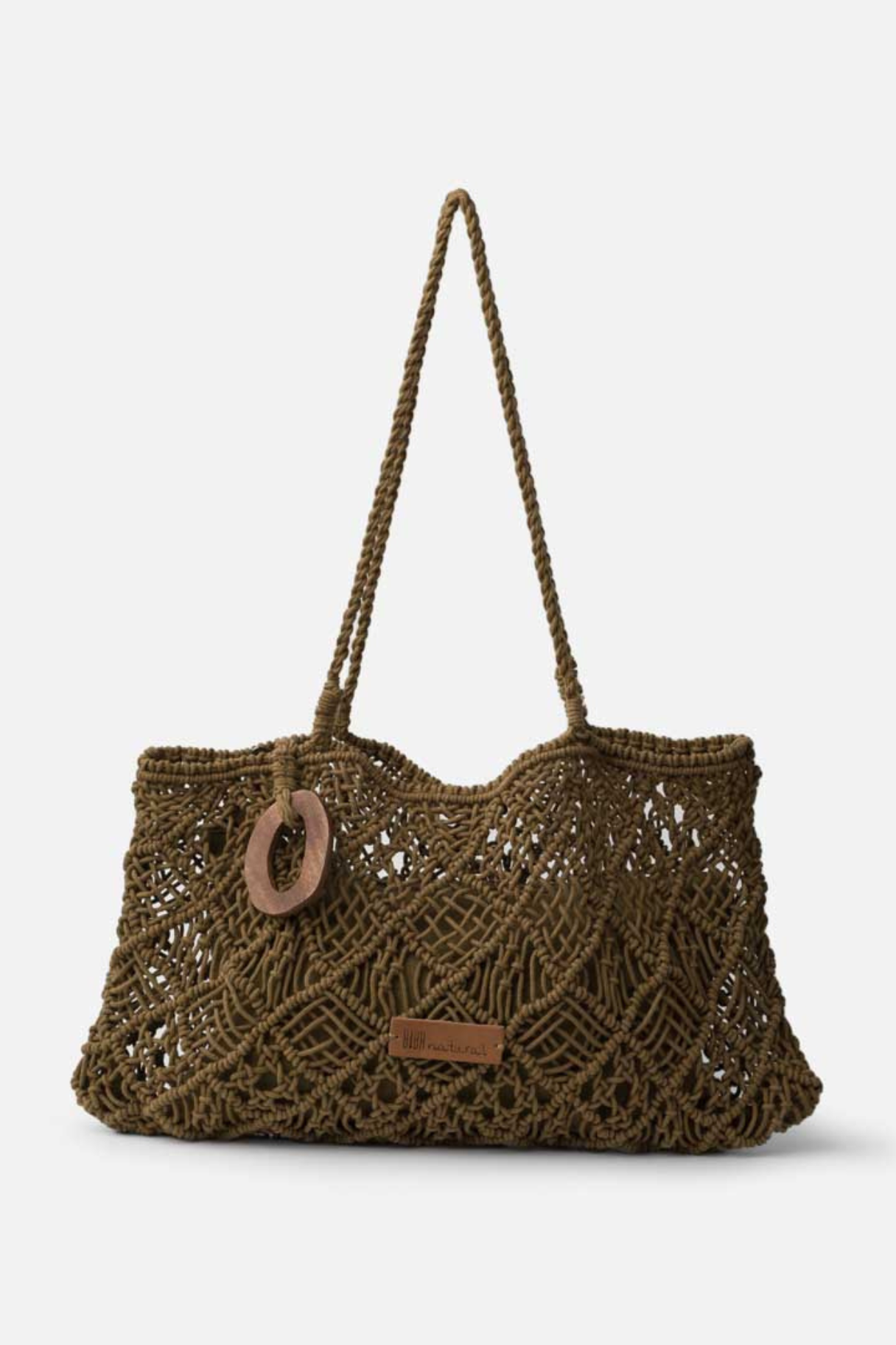 Sac baguette Biba en coton crocheté kaki avec anneau en bois et pochette intérieure détail