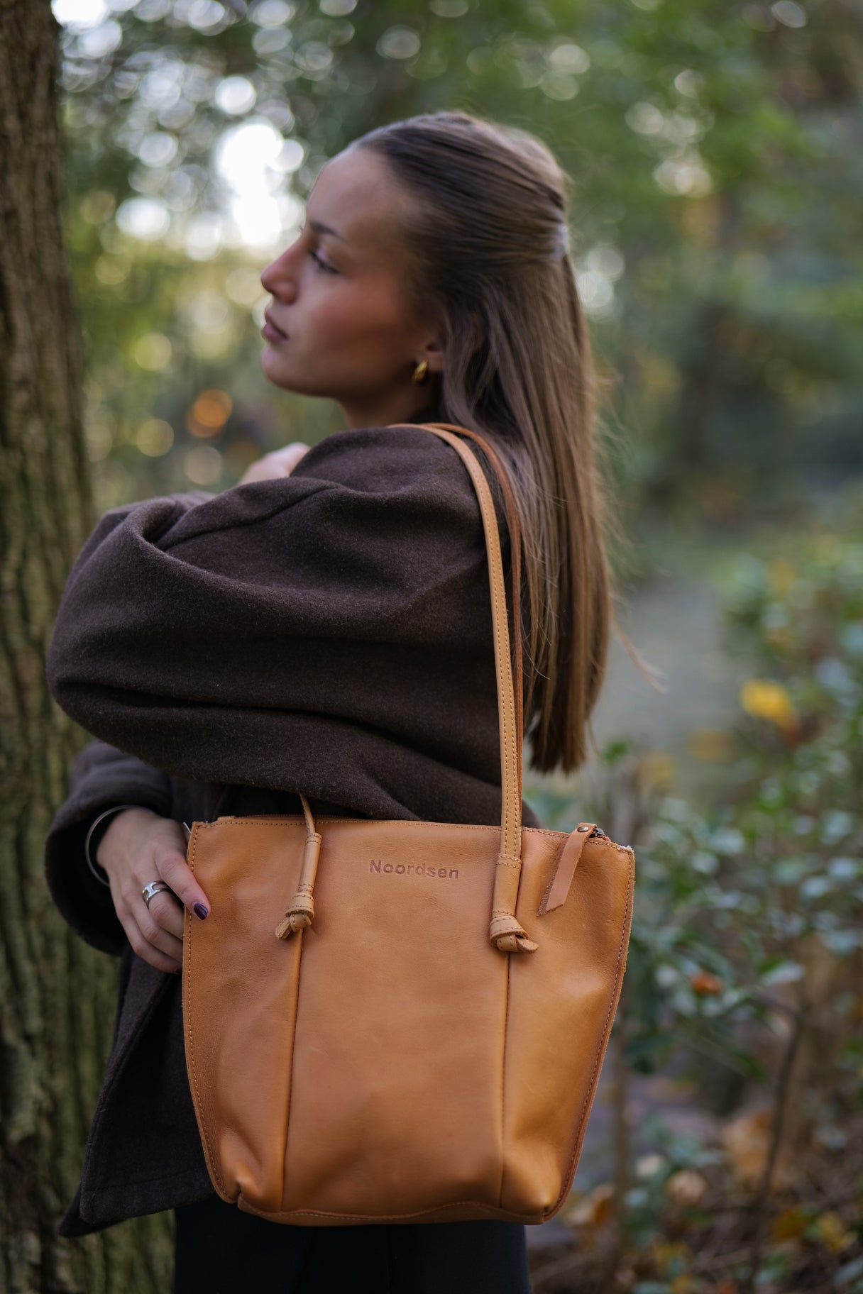 Sac shopping en cuir naturel à tannage végétal Noordsen